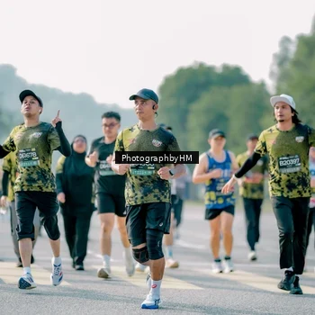 Runner Photo 6519056