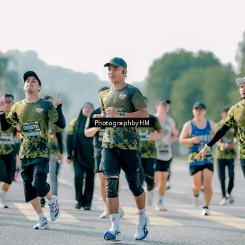 Runner Photo 6519059