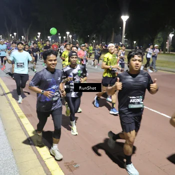 Runner Photo 6519115