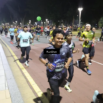 Runner Photo 6519137