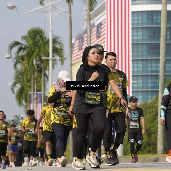 Runner Photo 6519143