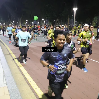 Runner Photo 6519156