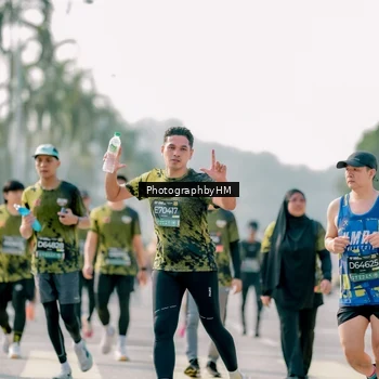 Runner Photo 6519210