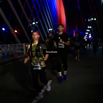 Runner Photo 6519235