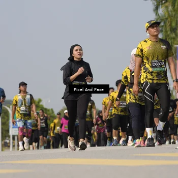 Runner Photo 6519238