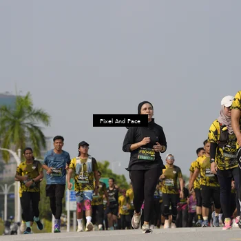 Runner Photo 6519250