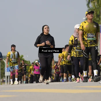 Runner Photo 6519260