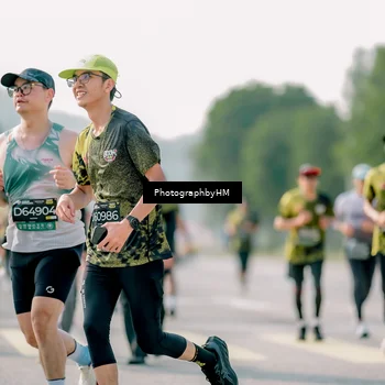 Runner Photo 6519290