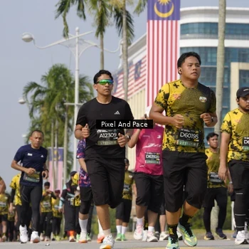 Runner Photo 6519309