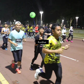 Runner Photo 6519333