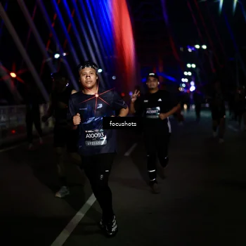 Runner Photo 6519342