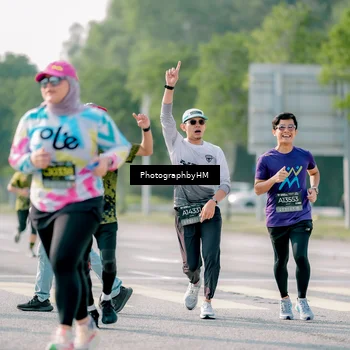 Runner Photo 6519384