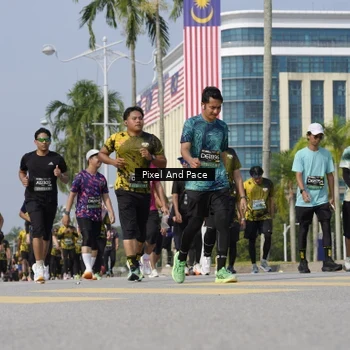Runner Photo 6519404