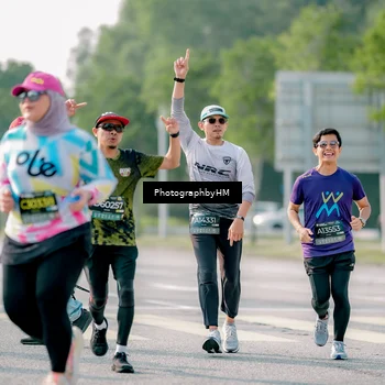 Runner Photo 6519426