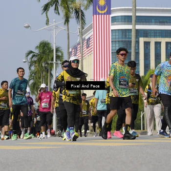 Runner Photo 6519437