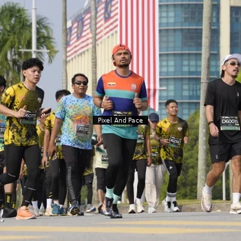 Runner Photo 6519492