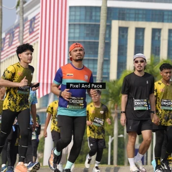 Runner Photo 6519506