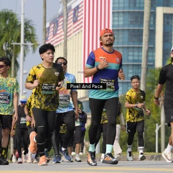 Runner Photo 6519526