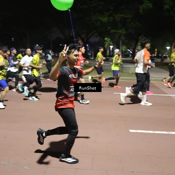 Runner Photo 6519534