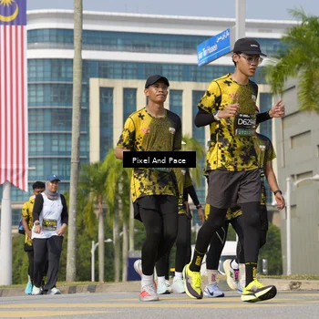 Runner Photo 6519592