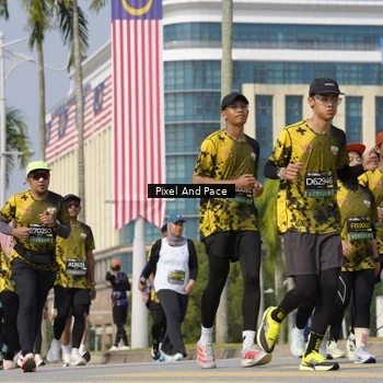 Runner Photo 6519615