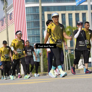 Runner Photo 6519725