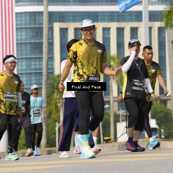 Runner Photo 6519741