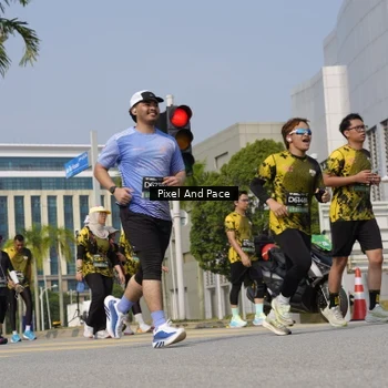 Runner Photo 6519779