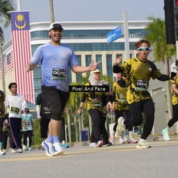 Runner Photo 6519798