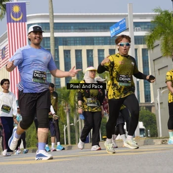 Runner Photo 6519817
