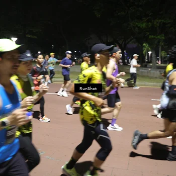 Runner Photo 6519864