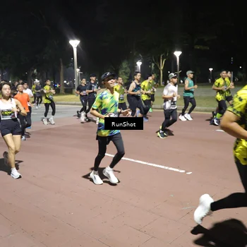 Runner Photo 6520006