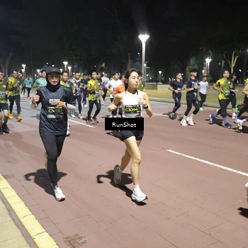 Runner Photo 6520042