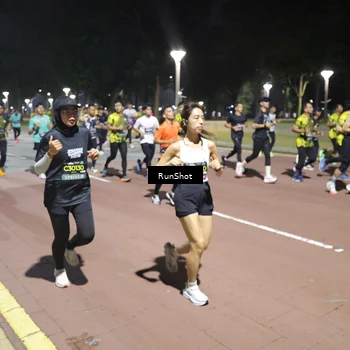 Runner Photo 6520050