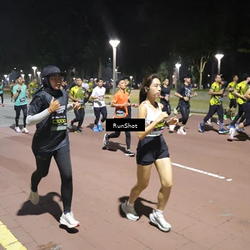 Runner Photo 6520058