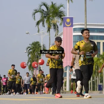 Runner Photo 6520121