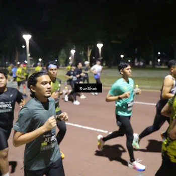 Runner Photo 6520224