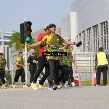 Runner Photo 6520243