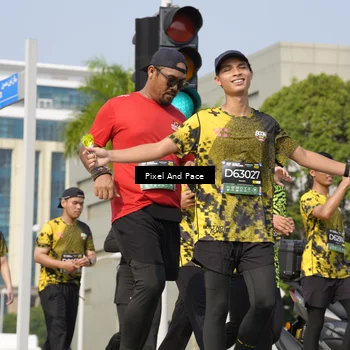 Runner Photo 6520258