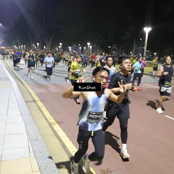 Runner Photo 6520309
