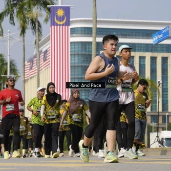 Runner Photo 6520339