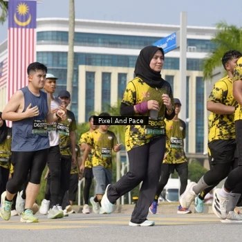 Runner Photo 6520351