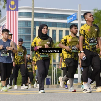 Runner Photo 6520361