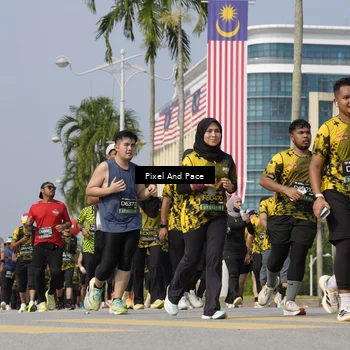 Runner Photo 6520380