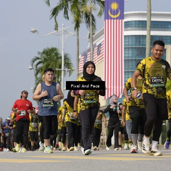 Runner Photo 6520388