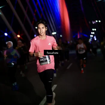 Runner Photo 6520403