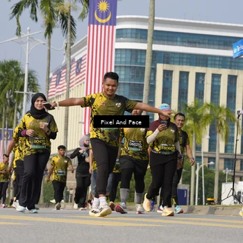 Runner Photo 6520405