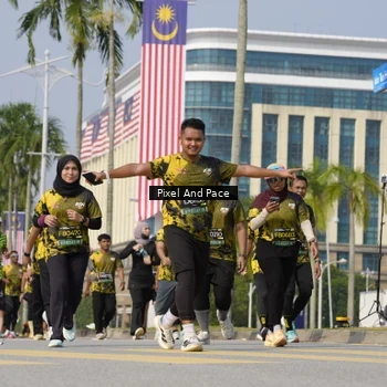 Runner Photo 6520435