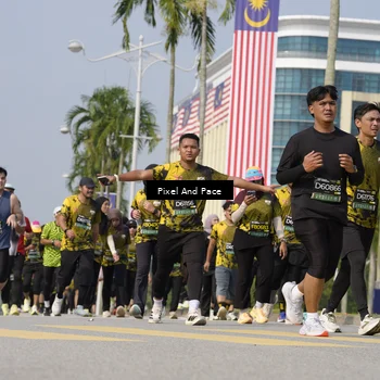 Runner Photo 6520437