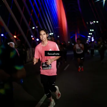 Runner Photo 6520443